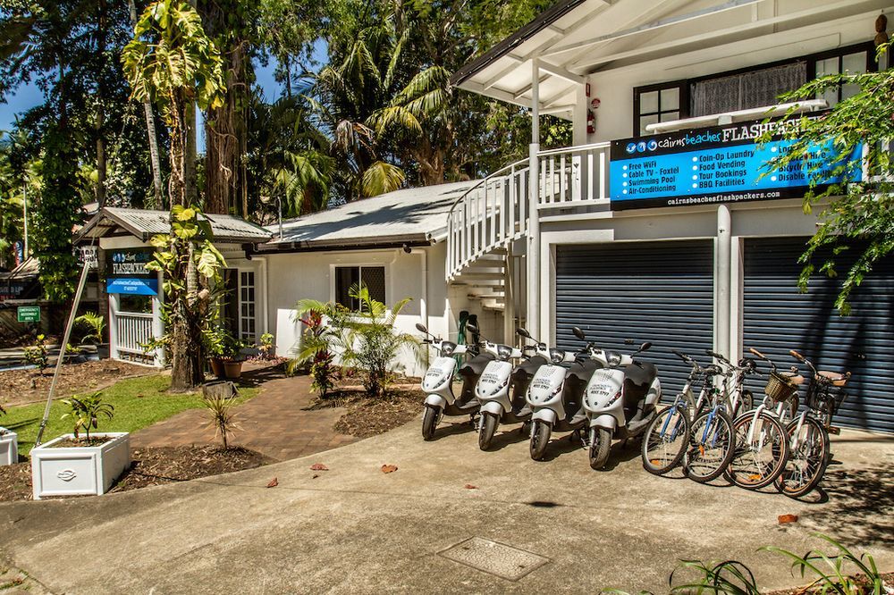 Cairns Beaches Flashpackers Palm Cove Dış mekan fotoğraf